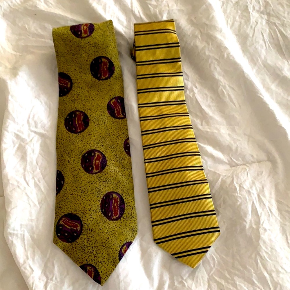 Set of two, men’s ties